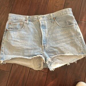 501 short